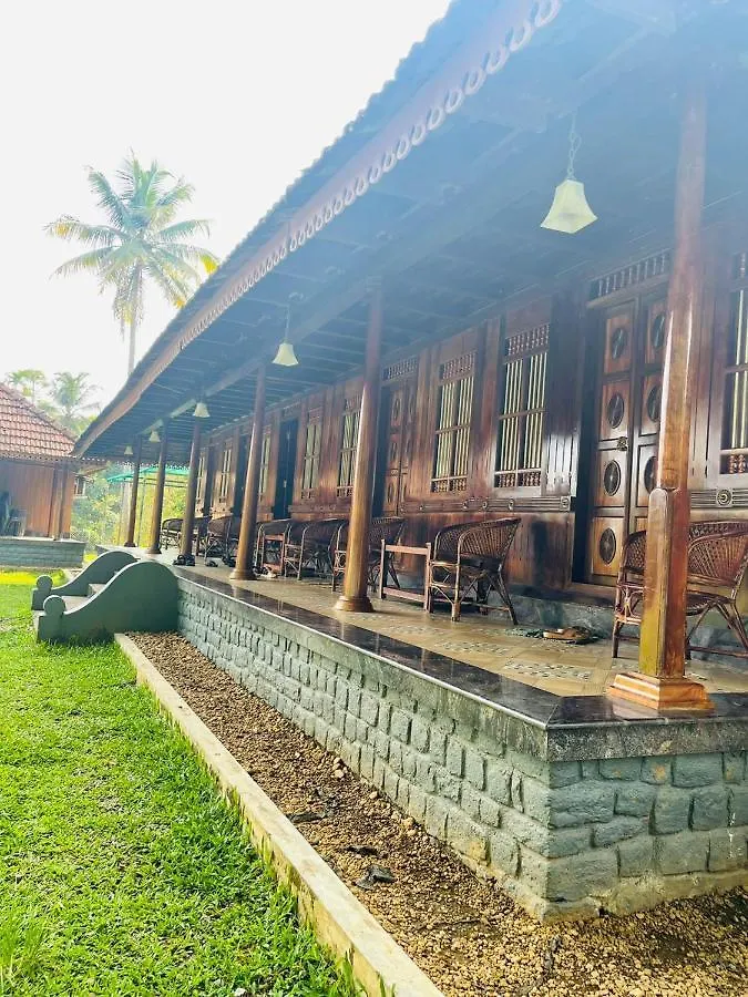 Resort 7Th Heaven Service Villa Thattakad India